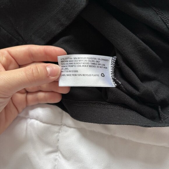 Wild Fable Womens Small Juniors Short Sleeve V-Neck Pullover Crop Top - Picture 5 of 6